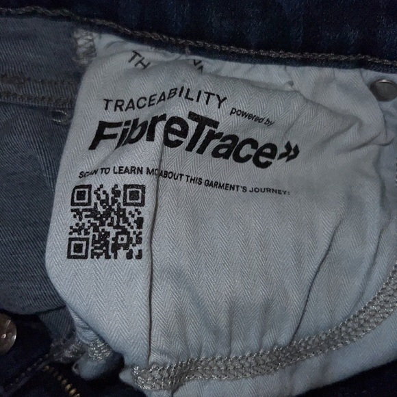7 for all Mankind the Skinny in Kent, size 34 - Picture 5 of 6